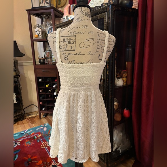 Aeropostale Floral Lace Mini Dress - Picture 2 of 8